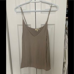 Aritzia tank top size M
